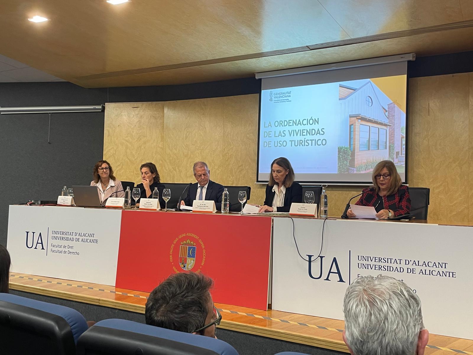 Inauguración del curso 25-26 de la Cátedra Bienvenido Oliver en la Universidad de Alicante